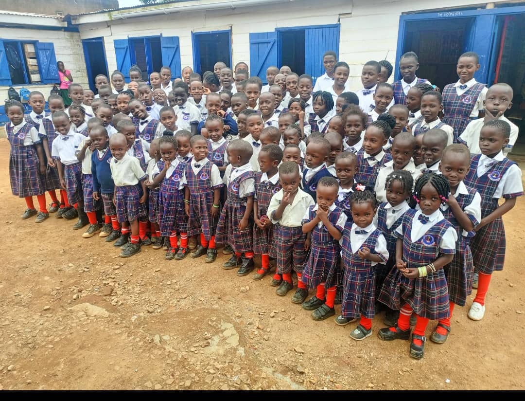 uc_stacked_images_elementor_a8d9342_item4